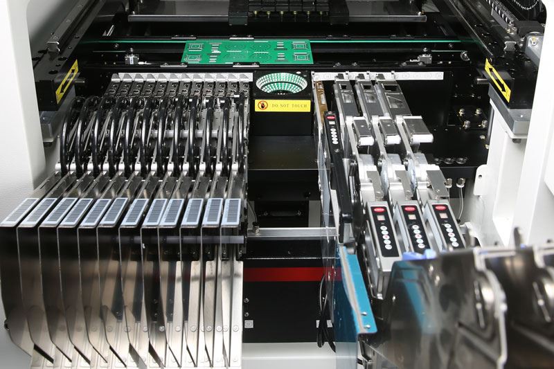 product-489-326 Pick and Place Machine